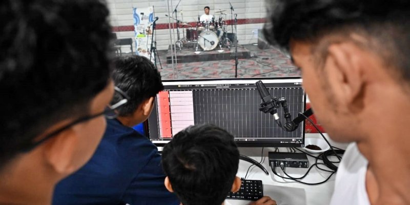 Program AMANAH Bentuk Keseriusan Presiden Jokowi Tingkatkan Keterampilan Anak Muda di Bidang Musik