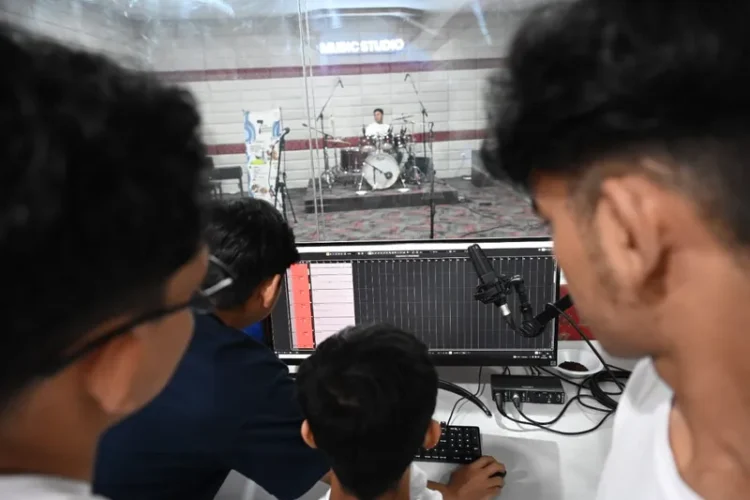 AMANAH Binaan BIN Dorong Kreativitas Pemuda Lewat Pembangunan Studio Musik Canggih