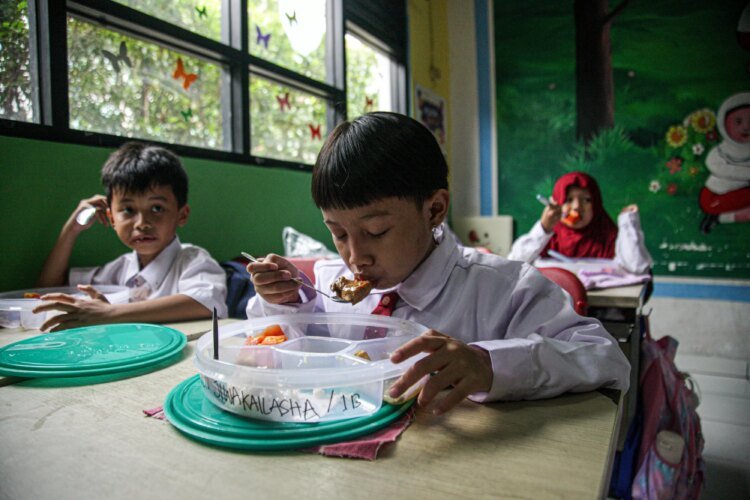 Program Makan Bergizi Gratis Prabowo-Gibran Percepat Pembentukan Sumber Daya Manusia Unggul