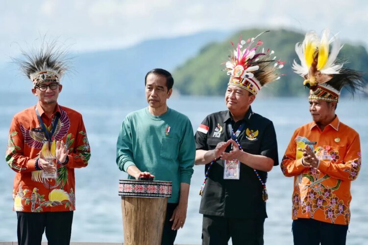 Satu Dekade Kepemimpinan Presiden Jokowi, Integrasikan Papua sebagai Bagian Utuh NKRI yang Semakin Kuat