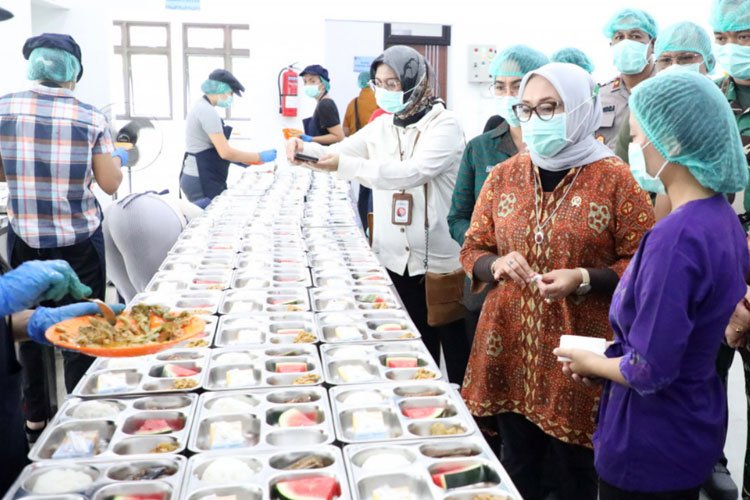 Melalui Program Makan Bergizi Gratis, Pemerintah Dukung Ekonomi Berkelanjutan