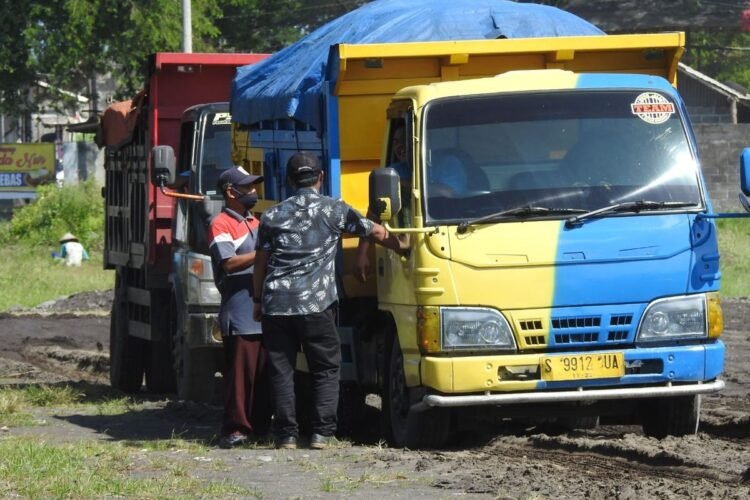 Menjaga Kelancaran Mudik dengan Pengaturan Angkutan Barang