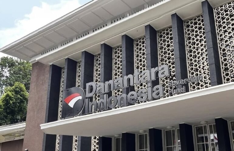 Pembentukan Danantara dan Bank Emas Upaya Presiden Prabowo Wujudkan Kemandirian Ekonomi