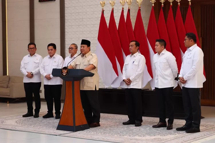 Berpihak Kepada Masyarkat, Presiden Prabowo Gulirkan Diskon Harga Tiket dan Tarif Tol