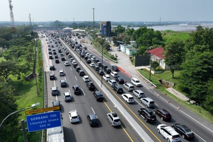 Sinergi Pemerintah dan Swasta Pastikan Jalan Tol Siap Hadapi Mudik 2025