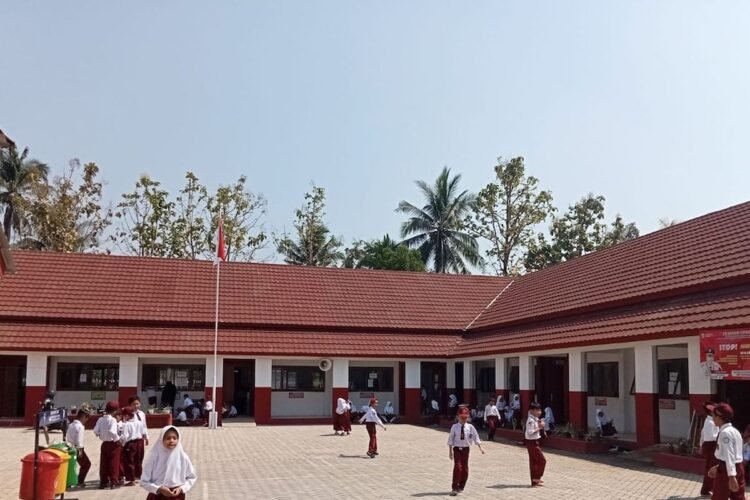 Sekolah Rakyat Dorong Kesadaran Masyarakat akan Pentingnya Pendidikan