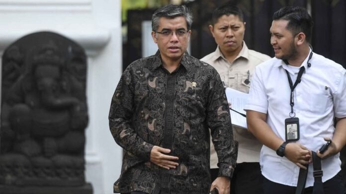 Satgas PHK Triparti Upaya Pemerintah Pastikan Pesangon dan THR Buruh Terpenuhi