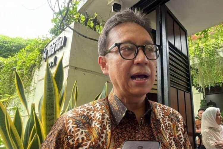 Tingkatkan Layanan Kesehatan Pemerintah Integrasikan Apotek dan Klinik Desa