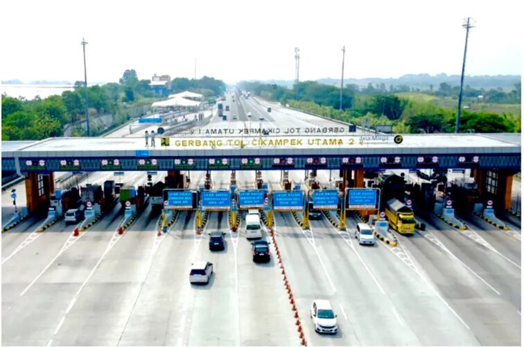 Pemerintah Beri Diskon Tarif Tol dan Tiket Pesawat Dukung Kelancaran Arus Balik Lebaran