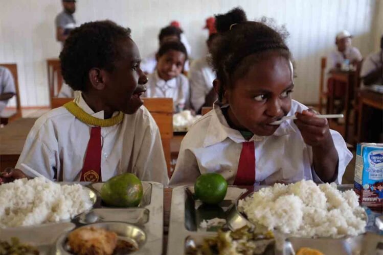 Tokoh Adat Papua Nilai Program MBG Wujudkan Kesejahteraan Nyata