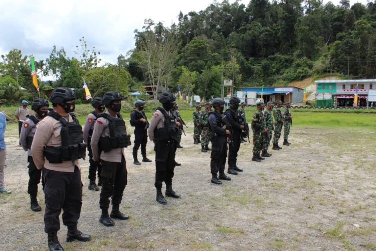Keberhasilan Terukur Aparat Keamanan dalam Menjaga Stabilitas Keamanan Papua