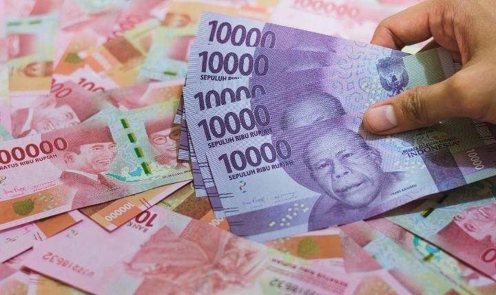 Pemerintah Luncurkan Stimulus Ekonomi untuk Dukung Rupiah Stabil